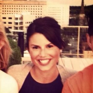 Meet your Posher, Danielle